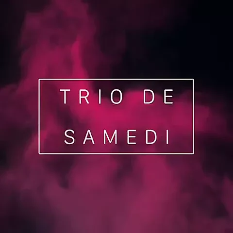 elle baise devant moi