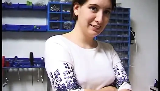 Amateur brunette slut banged in pov action