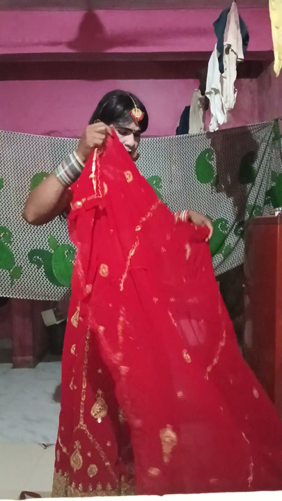 Madhuri Bhabhi | Isječak 1