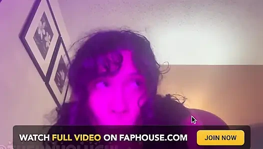 Üben vor einem gesichtsbesamung