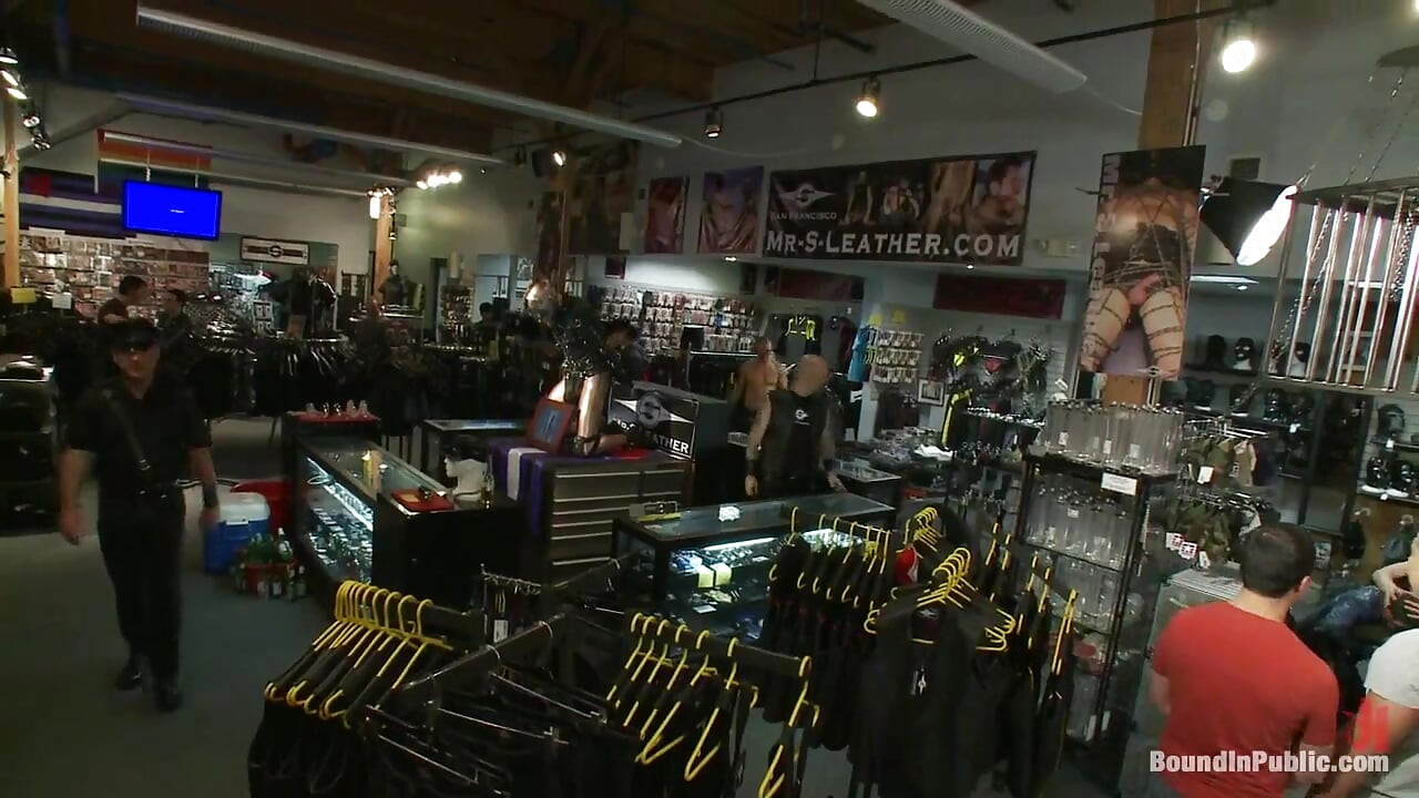 Young Stud Is Bound for the First Time at Mr. S Leather