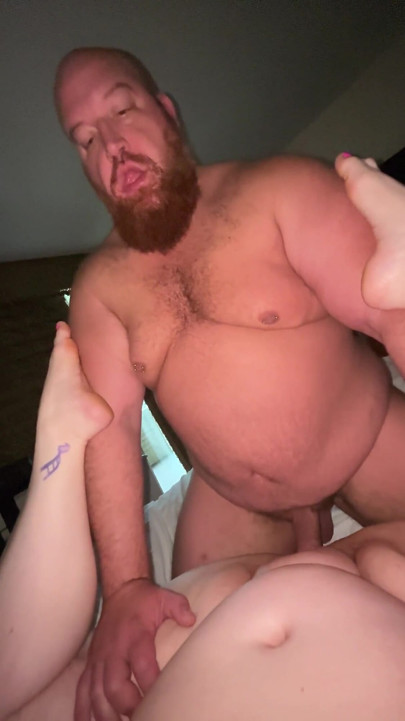 POV część 2: Po 5 palcach, wielki niedźwiedź daje piggy rose jego gruby kutas