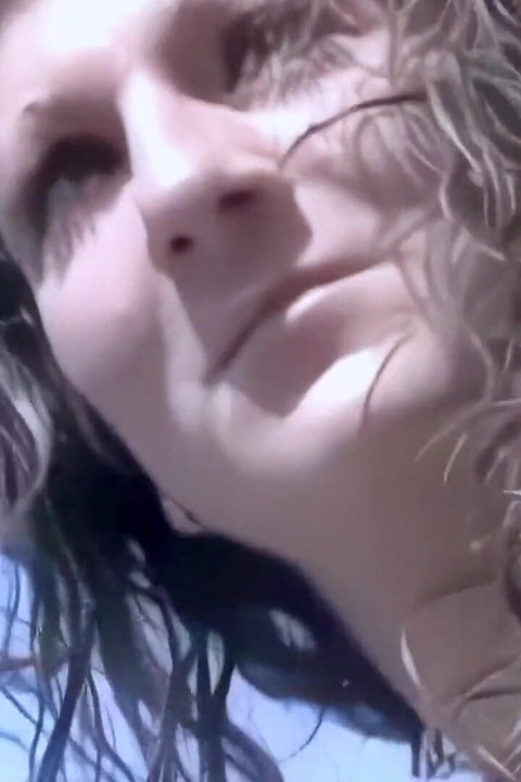 Video gợi cảm: Alys-rebel_walks