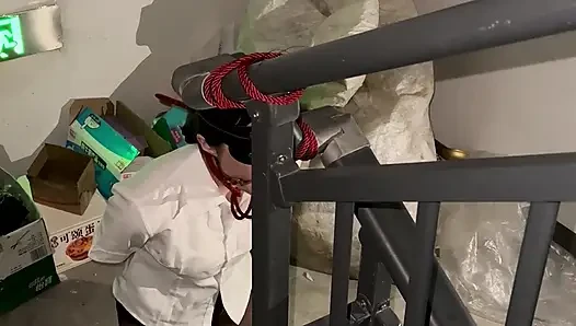 Disiplinli isyanın açık havada cezası