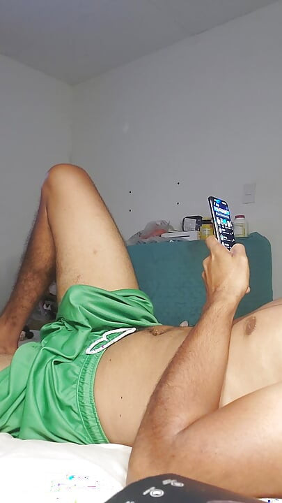 Filmé pendant que je me touche