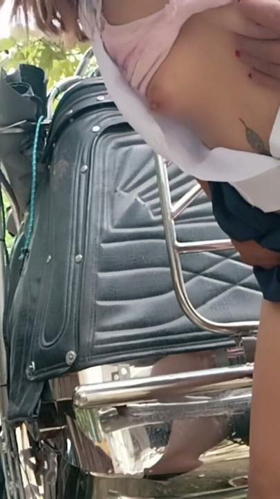 18 YEAR OLD STUDENT INVITE BY REAL TRIKE DRIVER WE FUCK IN PUBLIC | Clip 2