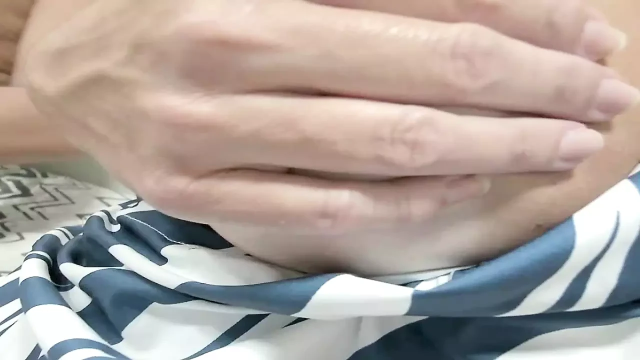 Sharing My Wifes Boobs