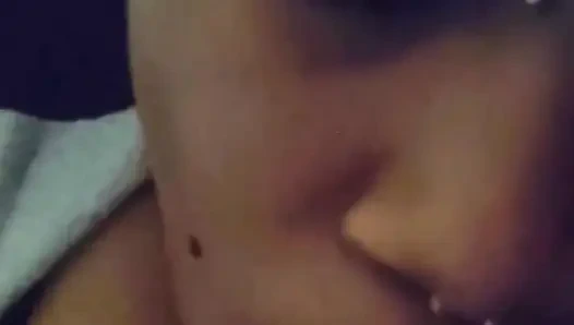 Nyepong & ngocok kontol sampai ludah