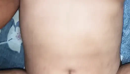 Persetubuh memek krim yang keras. Gadis-gadis hot Bangladesh