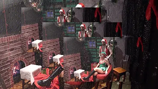 Kızıl saçlı, büyük götlü kadın Noel'de seks yaparken yakalandı