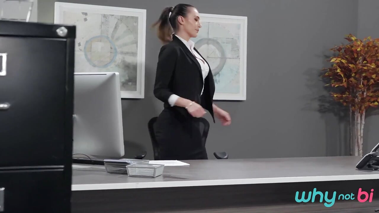 Whynotbi - Its Not Gay Its Just Office Politics Anal Bi Adventure