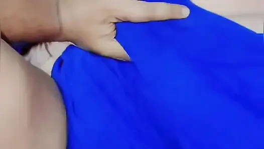 Ein arabischer film mit einem ehemann beim sex mit seiner ehefrau, professionell gefilmt.