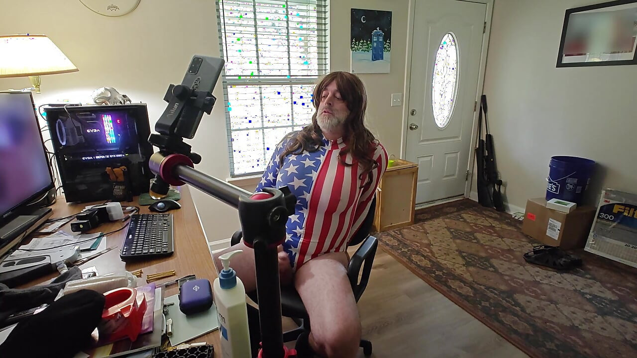 Live Cam Show Behind the Scenes