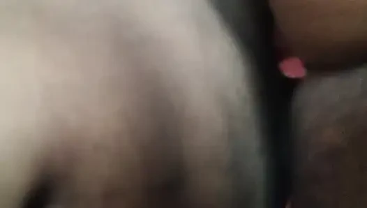 Neibhour teyze kocası ofis turuna çıktıktan sonra sikişmeye hazır