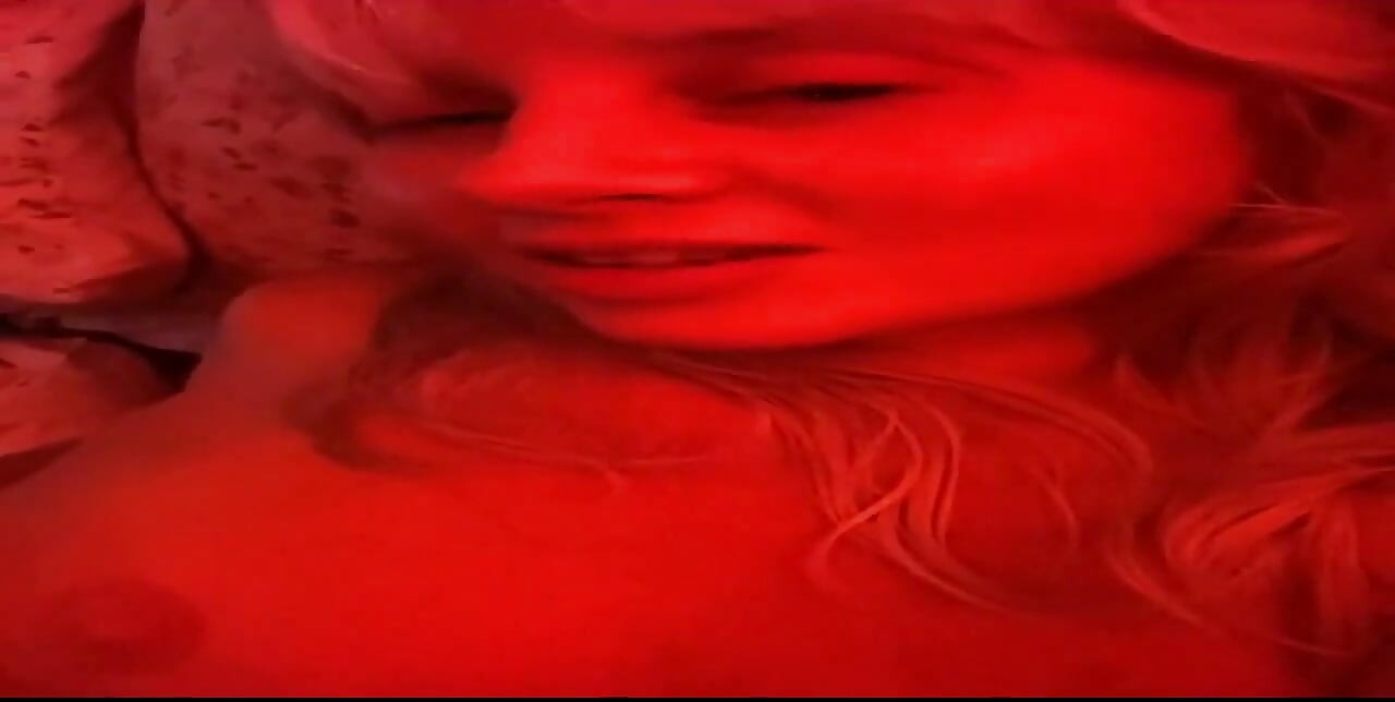 I Just Shaved My Pussy for You