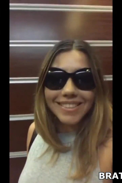 深夜娘娘腔穿戴式假阳具性爱