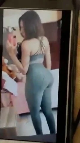 Cum homenaje a ariana lovatic 11 culote me calienta muchisimo