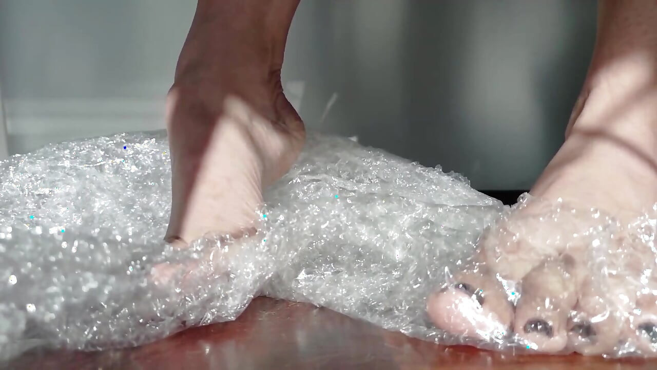 Barefoot Asmr Standing on Bubble Wrap