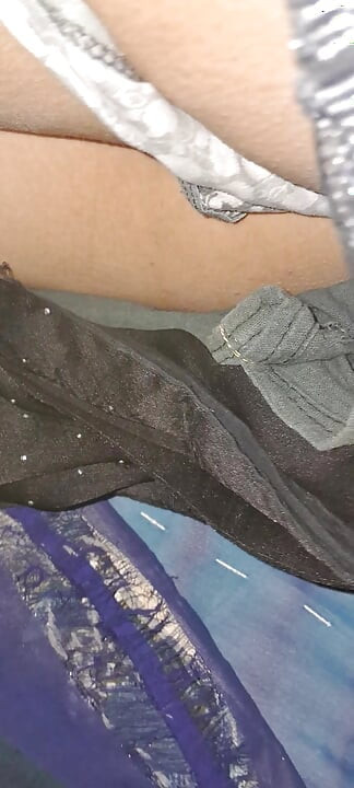 Fucking  indian housewife black saree top sex