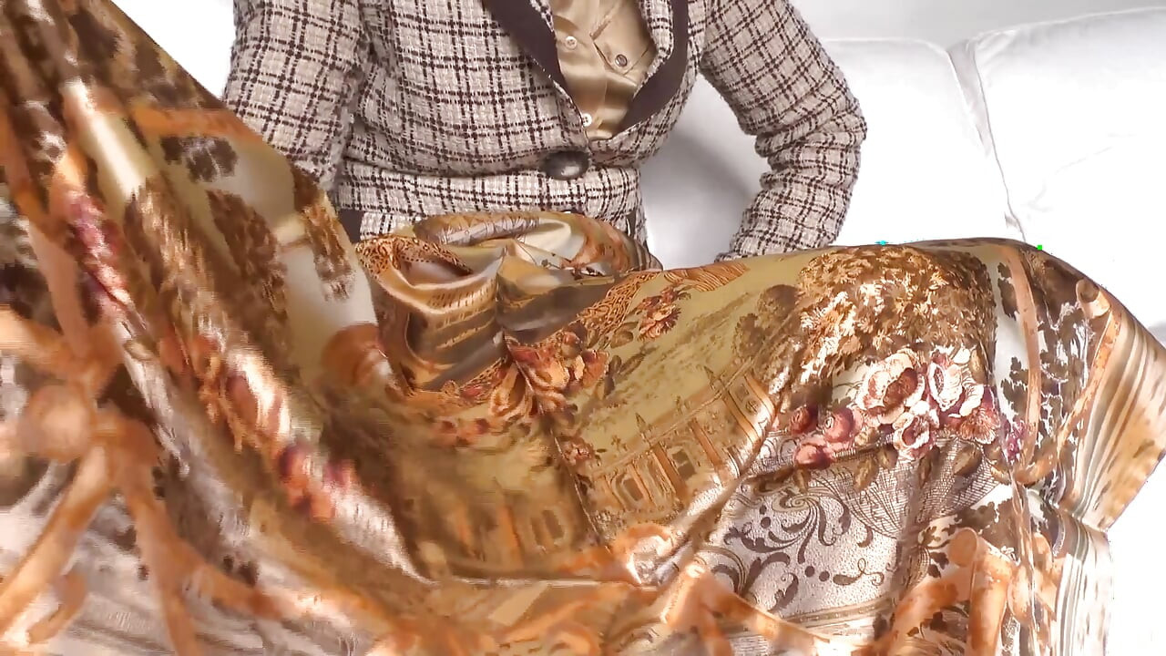 Cumming on My Silk Scarf, Lady Victoria Valente