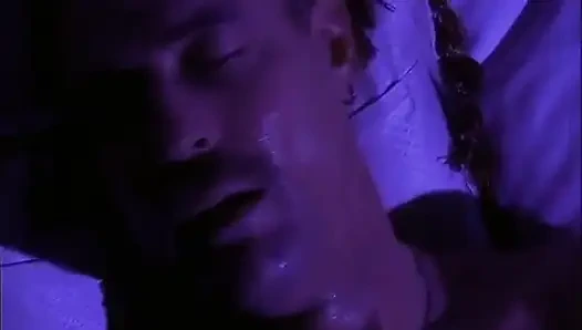 Отчим Трахает Милфу-блондинку И Сводну Дочку В Диком Тройничке