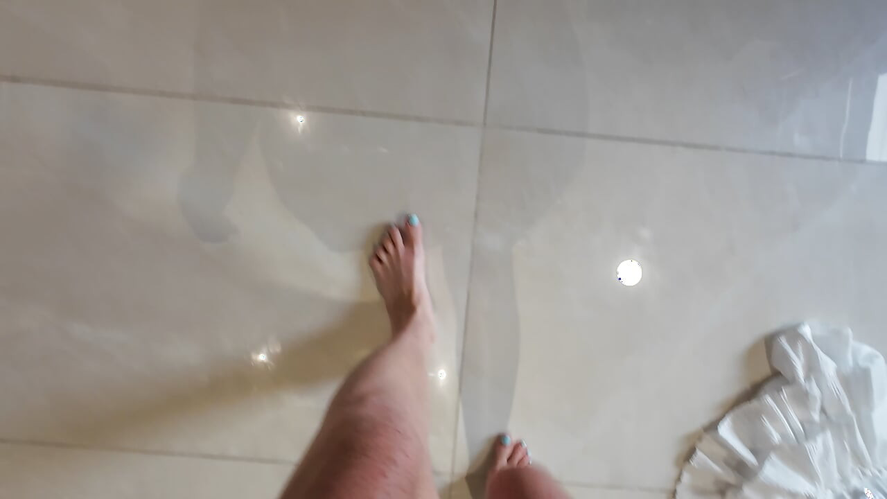 Close Up Feet Fetish: Painted Toes And Dirty Soles