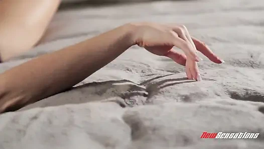 Staci silverstone - celana dalam mungilku bagian 4