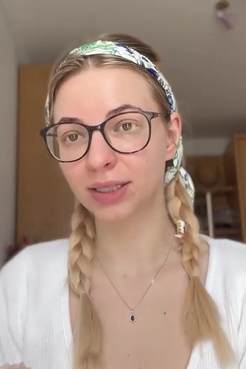 Pro și contra de a fi într-o femeie Led Relație (pentru ambele sexe)