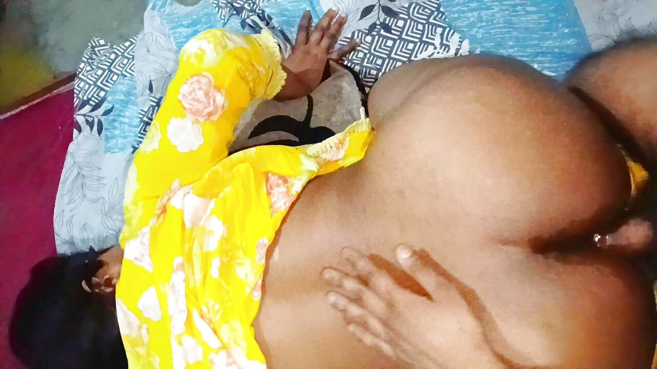 Indische Bhabhi hard-core anale neukvideo met pijpbeurt orale seks duidelijke Hindi-stem Neha Bhabhi