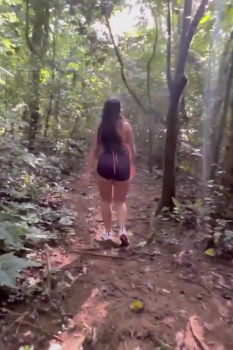 Sex foarte fierbinte în Paradis!