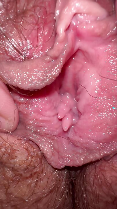 Closeup hairy wet pussy after cum