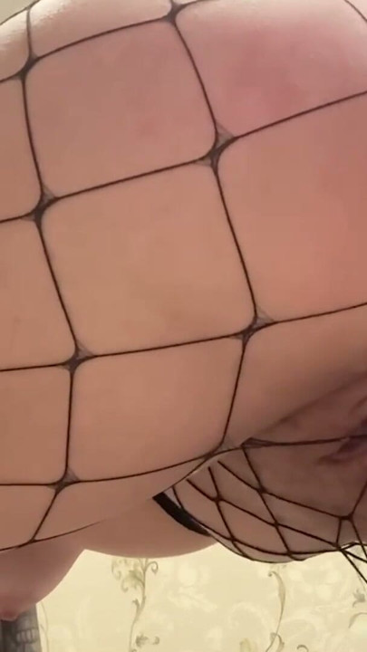 She Fills Her Ass With a Massive Toy | Clip 1