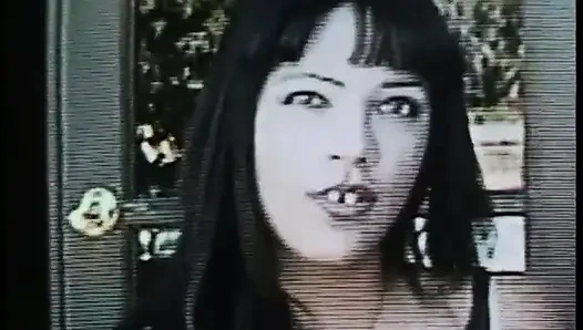 Kıllı amcıklı büyük memeli zenci kız büyük siyah yarakla sikiliyor ve ağzına boşalıyor