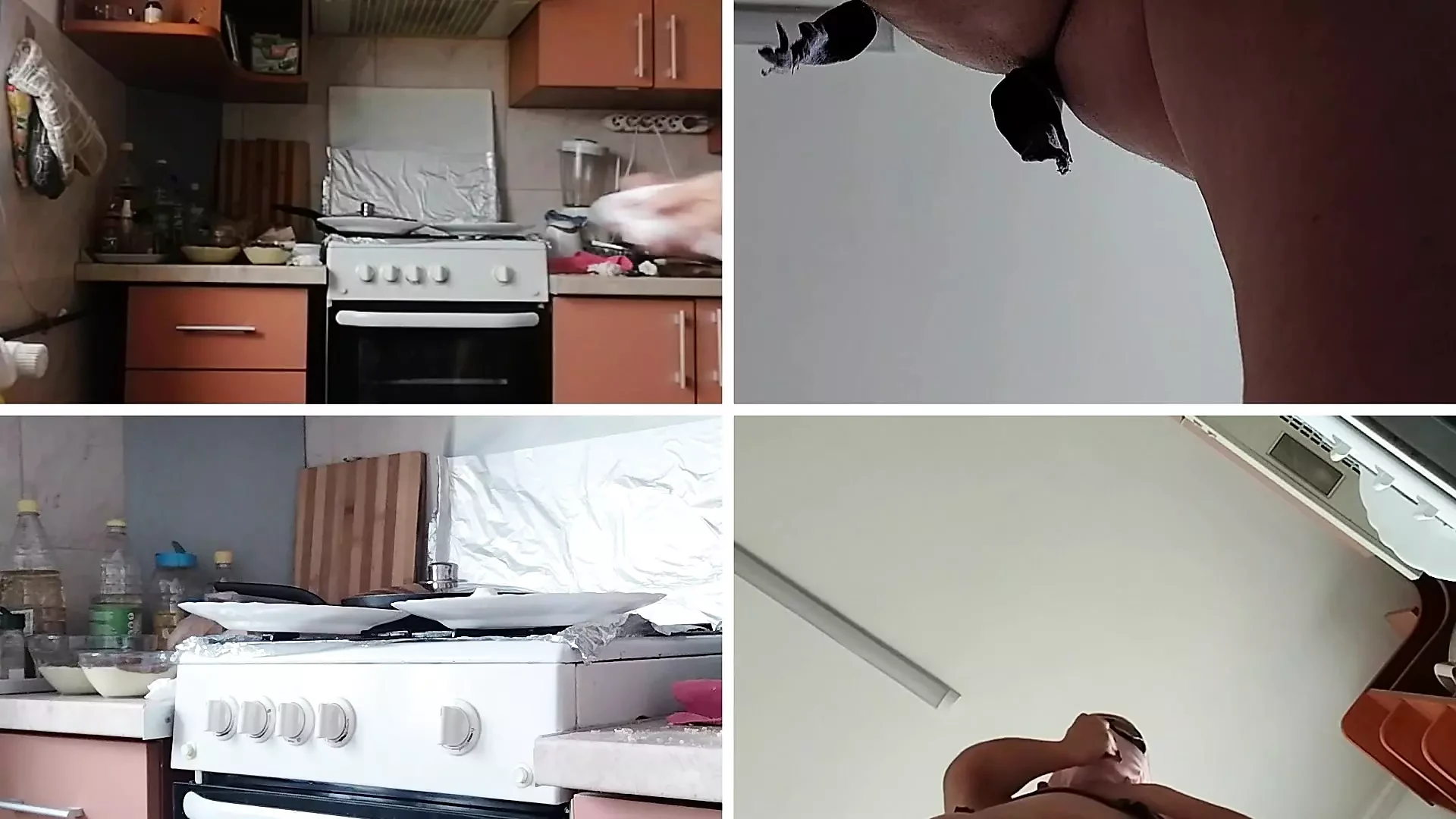 Brunette harig poesje bereidt naakt ontbijt in de keuken. Sexy moeder ruimt het huis naakt op.