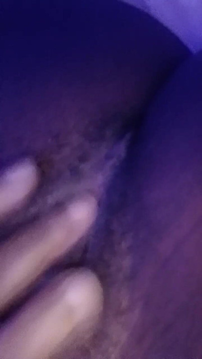 Овулируемая нимфа делает быстрячок