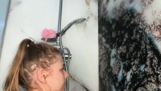 Amazing show in the shower