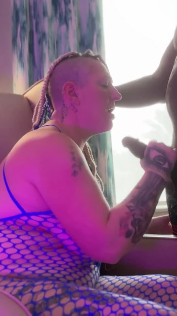 Cuck POV with Livie Blainn