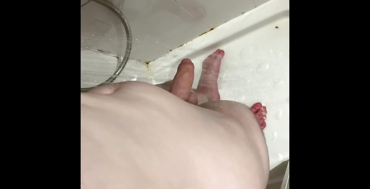 Washing My Cock in the Shower, I Get Hard and Decide to Jerk off Until I Cum!