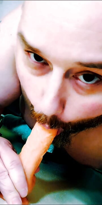 Superchub sucking dildo