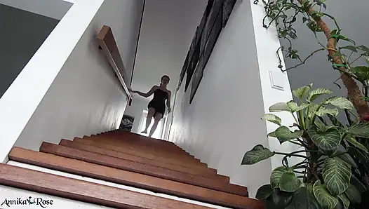 Seni kollarımda tutuyorum