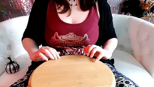Çivi çakan asmr