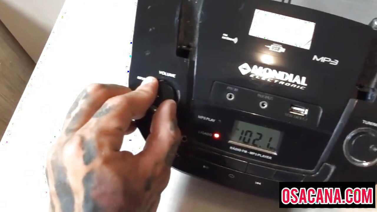 Vrući amaterski seks i velike sise