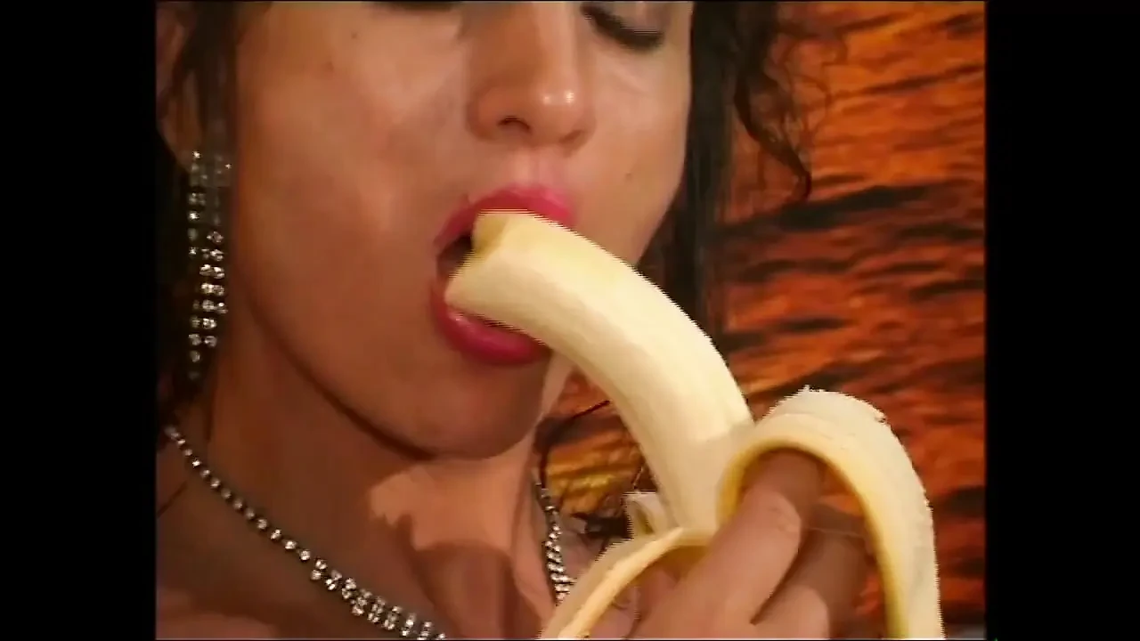 Patty Rouge - blonde,milf