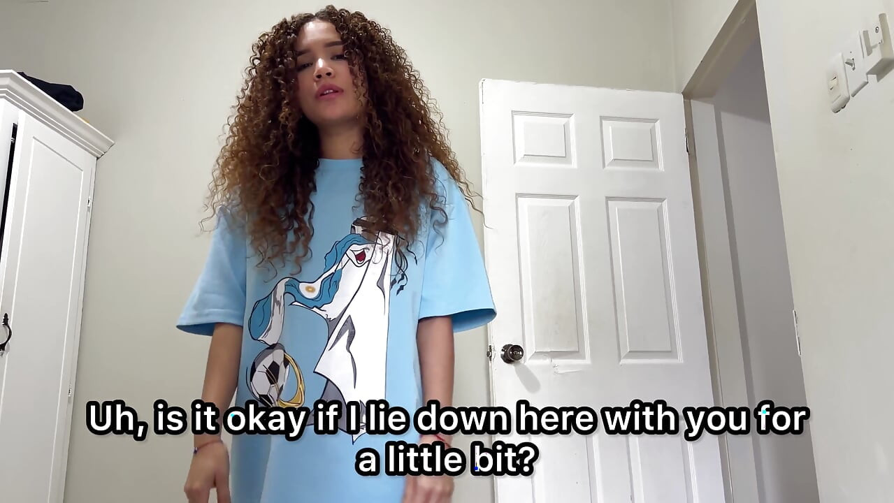 I'm so Silly. I Always Forget to Wear Panties When I Go to My Stepbrother's Room!