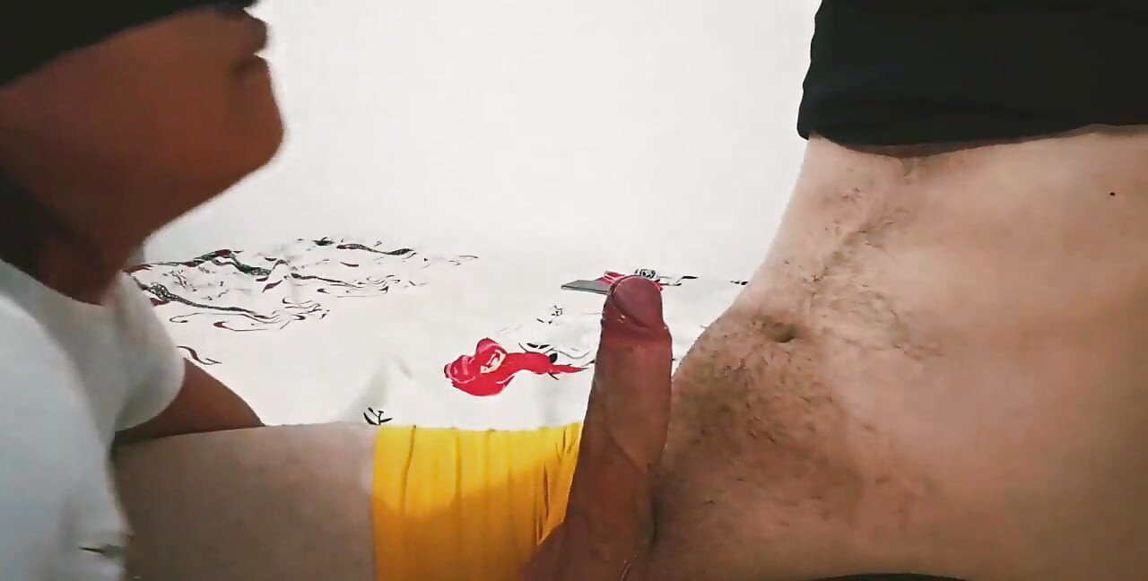 Alunos são fodidos quando o professor desliga a tela em aulas virtual do Reino Unido