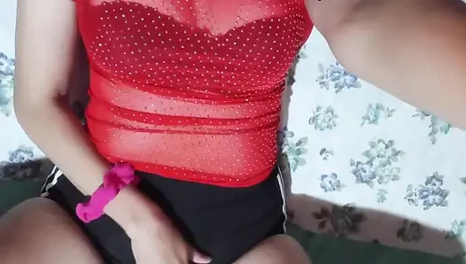Uyandım ve üvey kuzenimin yarağına düştüm ve sonunda yarağına boşaldım bölüm 1