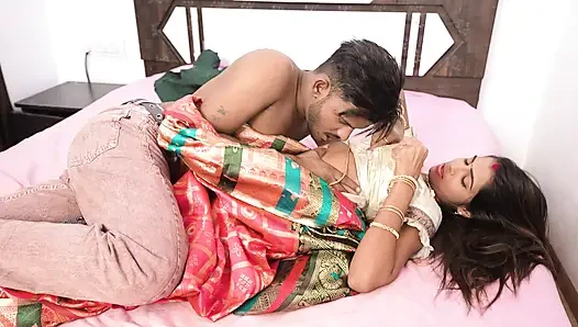 Hintli desi porno yıldızı sanjana siyah bol Hintçe ses ile yeni viral seks