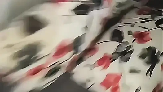 Karısını arkadaşına siktiren Türk gavat