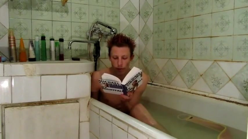 TWINK IS ALWAYS HUNGRY FOR RAW COCK