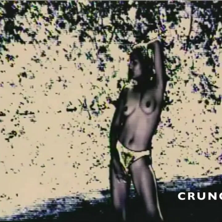 Klasik porno açık havada harika xxl siyah yarakla prezervatifsiz sikiliyor